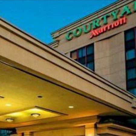 Courtyard By Marriott New York Laguardia Airport酒店 外观 照片