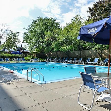Courtyard By Marriott New York Laguardia Airport酒店 外观 照片