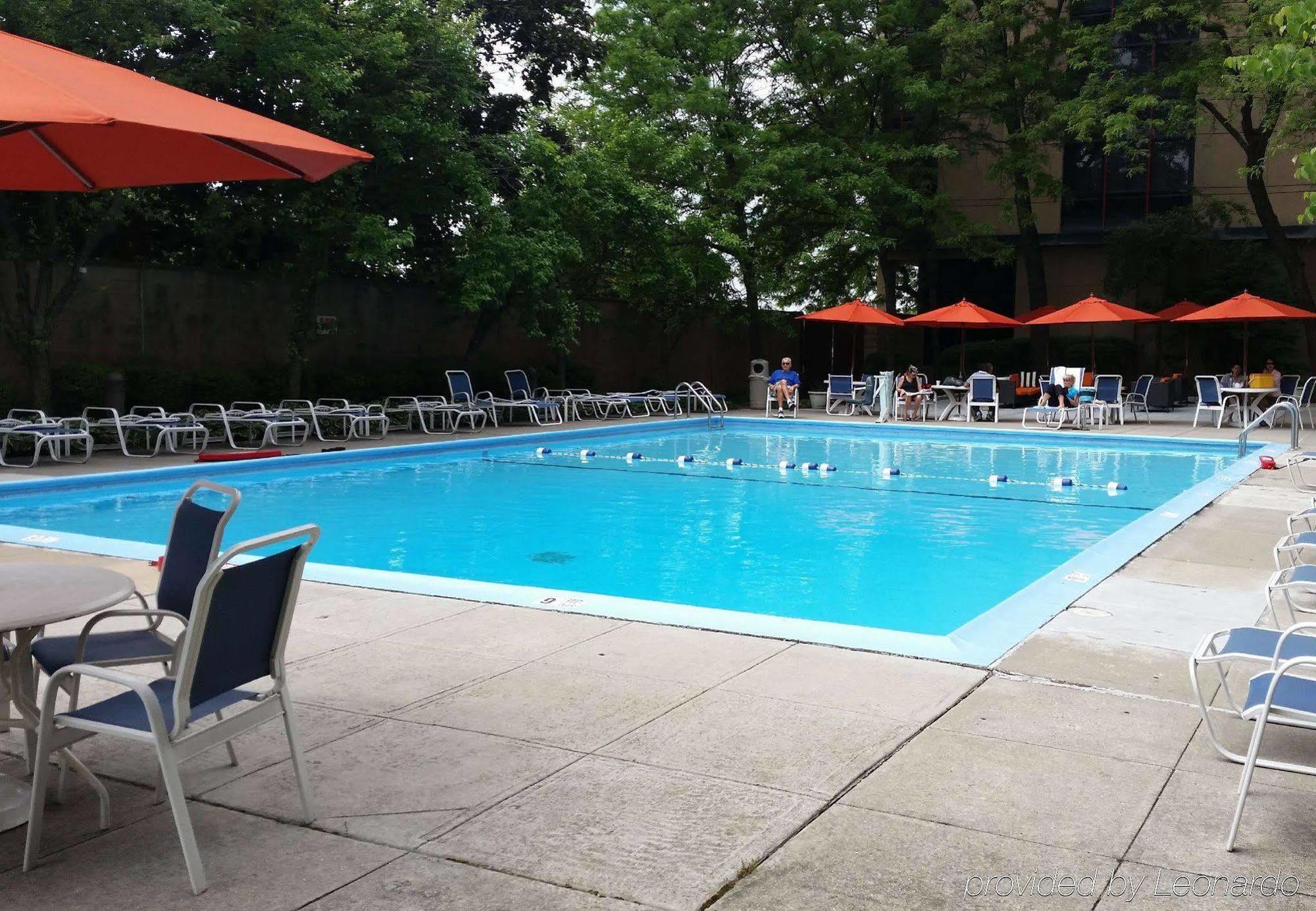 Courtyard By Marriott New York Laguardia Airport酒店 外观 照片