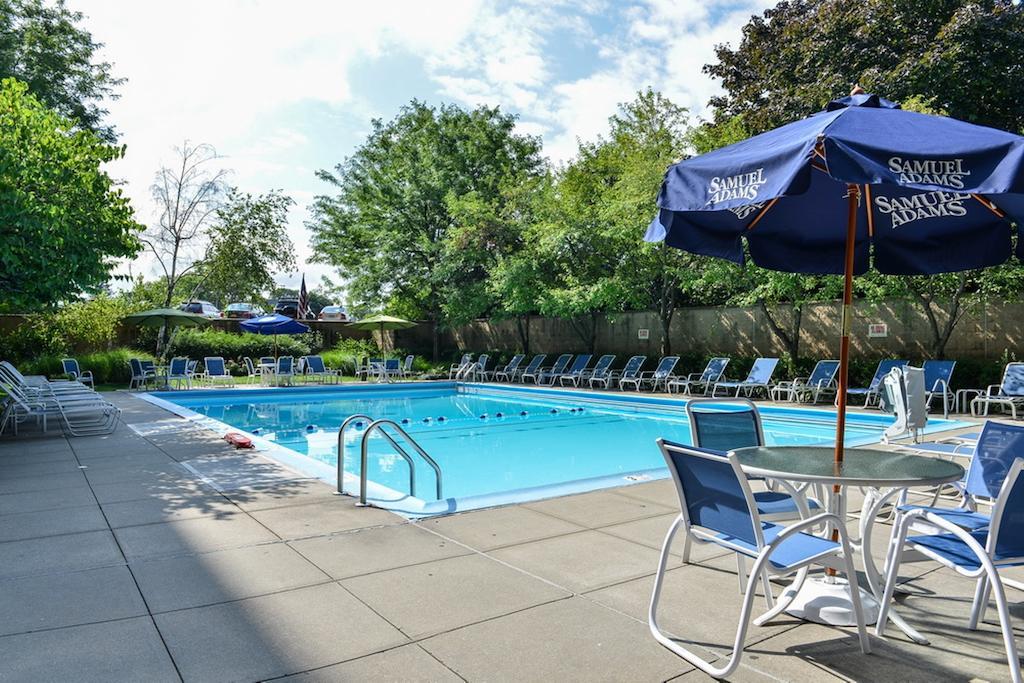 Courtyard By Marriott New York Laguardia Airport酒店 外观 照片